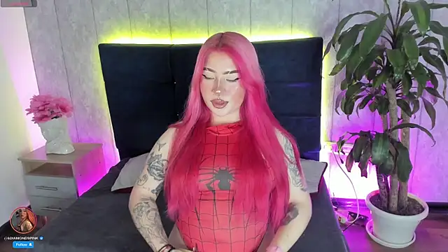 Snapshot of diamond_piink_ chatting on October 21, 8:08 pm diamond piink online show from October 21, 8:08 pm