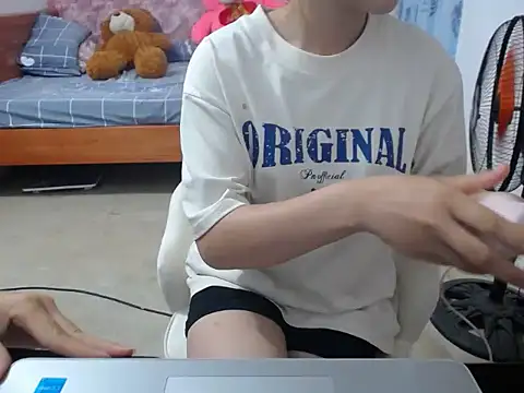 Lyna 207 online show from October 20, 1:55 pm