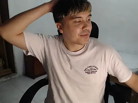 CuteAlexBoy online show from December 21, 2:19 pm