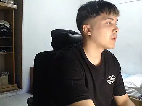 CuteAlexBoy online show from February 6, 3:41 pm