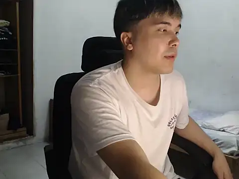 CuteAlexBoy online show from February 12, 5:34 pm