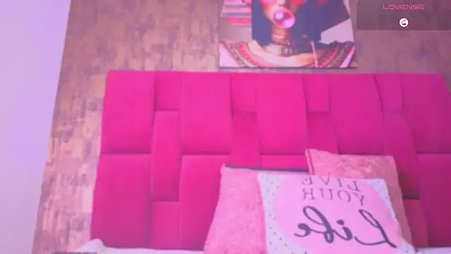 camila  bouzas online show from March 5, 11:18 am