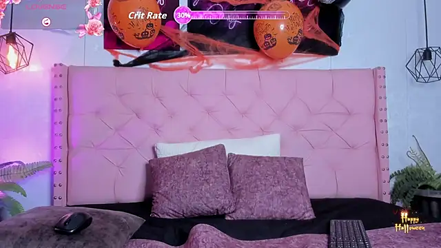 camila  bouzas online show from October 24, 7:02 pm