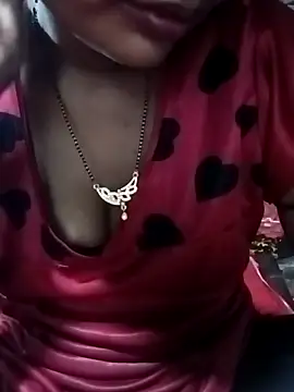 Snapshot of Hot_Lilly02 chatting on November 1, 8:30 am Hot Lilly02 online show from November 1, 8:30 am