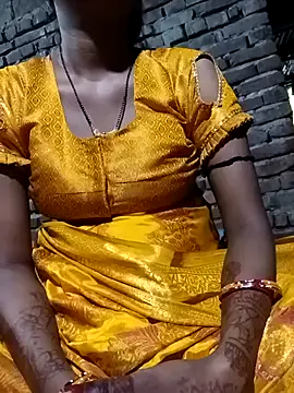 Snapshot of Hot_Lilly02 chatting on October 28, 4:06 pm Hot Lilly02 online show from October 28, 4:06 pm