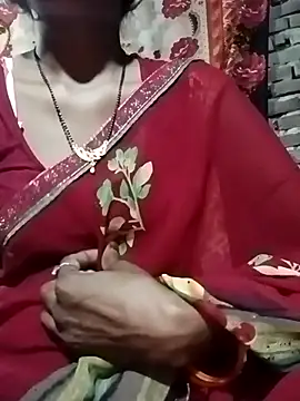 Snapshot of Hot_Lilly02 chatting on November 2, 10:37 pm Hot Lilly02 online show from November 2, 10:37 pm