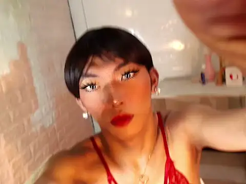 HaileyPresly online show from April 12, 7:50 pm