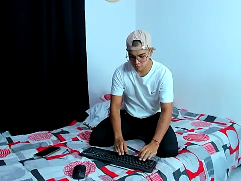 kelvin 276 online show from February 6, 11:56 pm