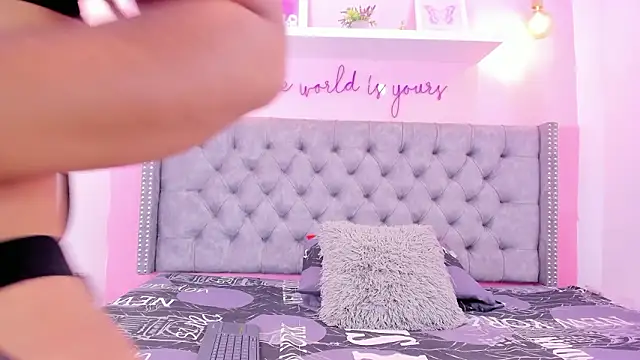 Sophiia 77 online show from February 4, 10:27 pm