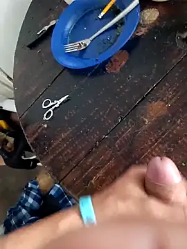 Crisjo29 online show from March 12, 3:05 pm