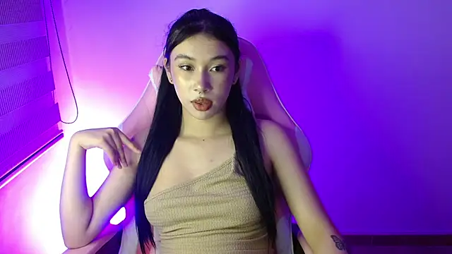 kathy de online show from April 8, 1:40 am