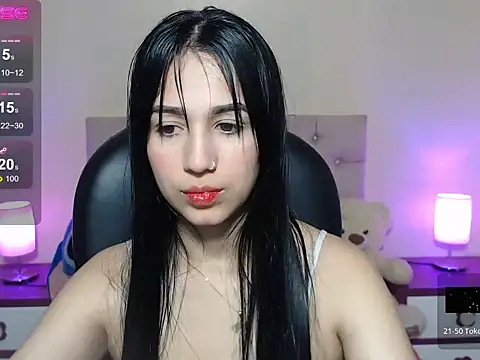 gabyy cute  online show from November 12, 2:48 am
