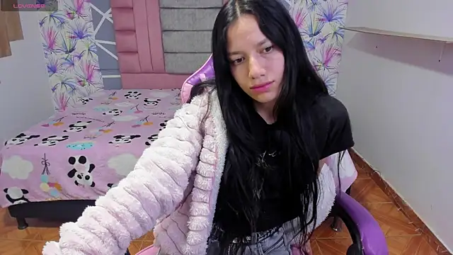 AdelaidaManson18 online show from January 8, 12:05 am