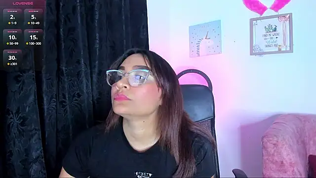 lanasin  online show from March 26, 11:13 pm