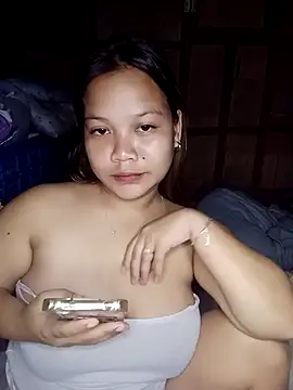 xxsexytitsxx online show from March 3, 3:41 pm