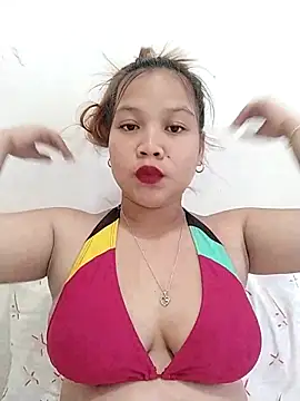 xxsexytitsxx online show from March 15, 5:14 am