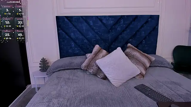 Soft Seduction online show from November 5, 1:42 am