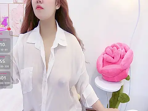 Snapshot of amaya-2299 chatting on November 8, 3:43 am amaya-2299 online show from November 8, 3:43 am