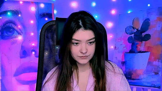 AnaSteisher online show from December 19, 1:35 pm