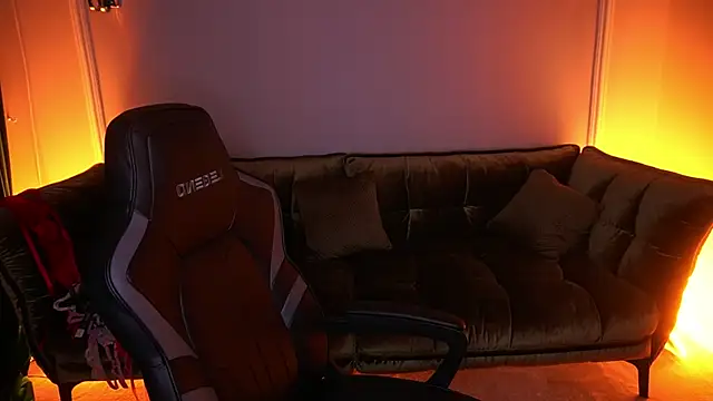 VixenMuse online show from November 5, 9:07 pm