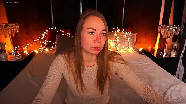 VixenMuse online show from February 26, 9:04 pm