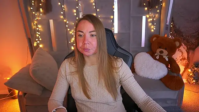 VixenMuse online show from March 21, 8:46 pm