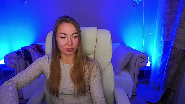 VixenMuse online show from November 4, 8:56 pm