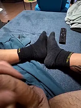 michindm online show from February 18, 6:44 am