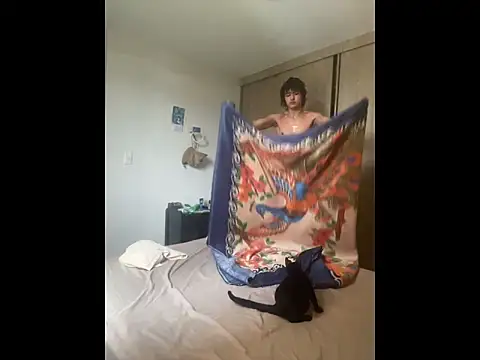 JoelnClouds online show from May 13, 5:20 pm