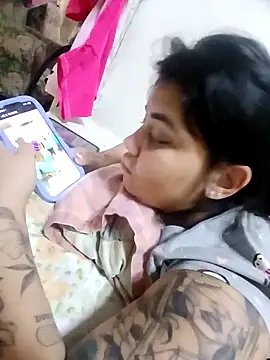 Cubanitaxxx online show from December 3, 5:56 pm