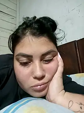 Cubanitaxxx online show from November 15, 5:55 am