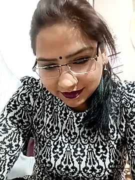 Vanshika1432 online show from December 1, 11:55 am