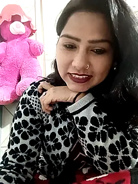 Vanshika1432 online show from December 23, 5:07 am