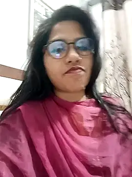 Vanshika1432 online show from October 28, 5:18 am