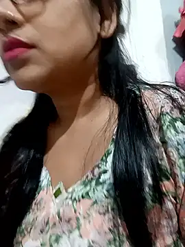 Vanshika1432 online show from November 9, 2:21 pm