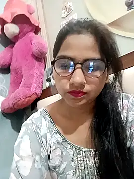 Vanshika1432 online show from November 7, 6:07 am