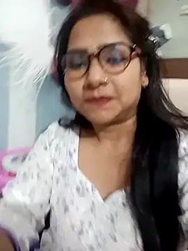 Vanshika1432 online show from November 11, 5:08 pm