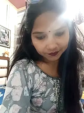 Vanshika1432 online show from October 19, 12:30 pm