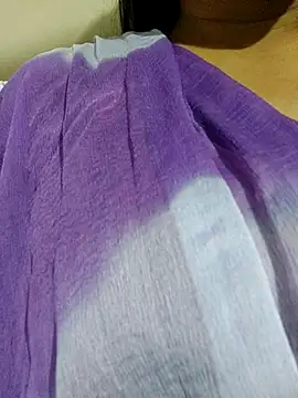 Vanshika1432 online show from October 17, 5:48 pm