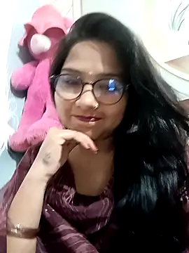 Vanshika1432 online show from October 22, 5:18 am