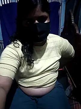 Priyanka-Khan online show from April 19, 5:58 pm