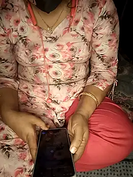 Priyanka-Khan online show from May 14, 6:38 pm