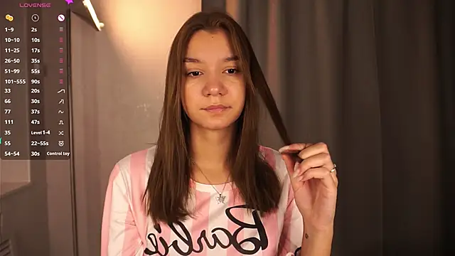 BrynnHolverson online show from October 27, 6:20 pm