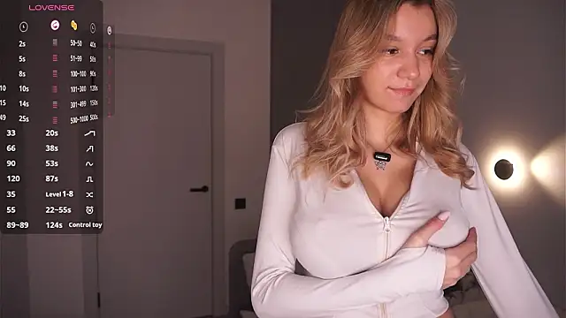 BrynnHolverson online show from March 11, 7:41 pm