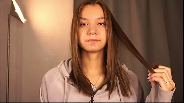 BrynnHolverson online show from October 25, 5:57 pm