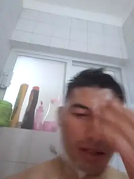 Snapshot of Carlosvelaz561162 chatting on February 25, 6:24 am Carlosvelaz561162 online show from February 25, 6:24 am