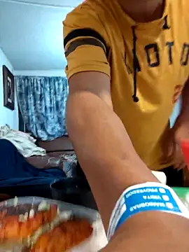 Carlosvelaz561162 online show from March 20, 7:42 am