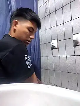 Snapshot of Carlosvelaz561162 chatting on October 27, 7:42 am Carlosvelaz561162 online show from October 27, 7:42 am