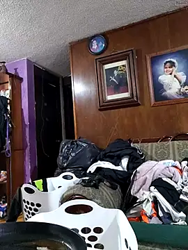 Snapshot of Carlosvelaz561162 chatting on November 8, 10:24 pm Carlosvelaz561162 online show from November 8, 10:24 pm