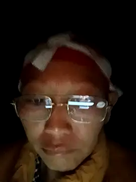 nui-show online show from October 21, 9:25 pm